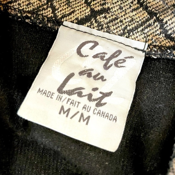 CAFE AU LAIT Vintage Cowl Neck Top with faux leather accents. Size Medium - Picture 7 of 9